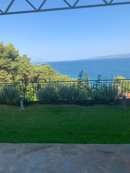 Amfiteatrico Sea View - Kalamos Attiki Lägenhet Markopoulon Oropou Exteriör bild
